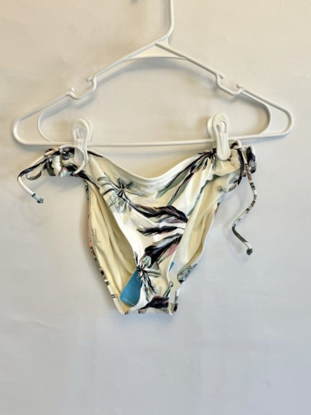 O’Neill Women’s White Floral Bikini Bottom Size XL